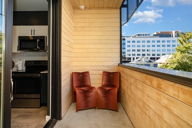 50 Music Sq, W Nashville TN 37203