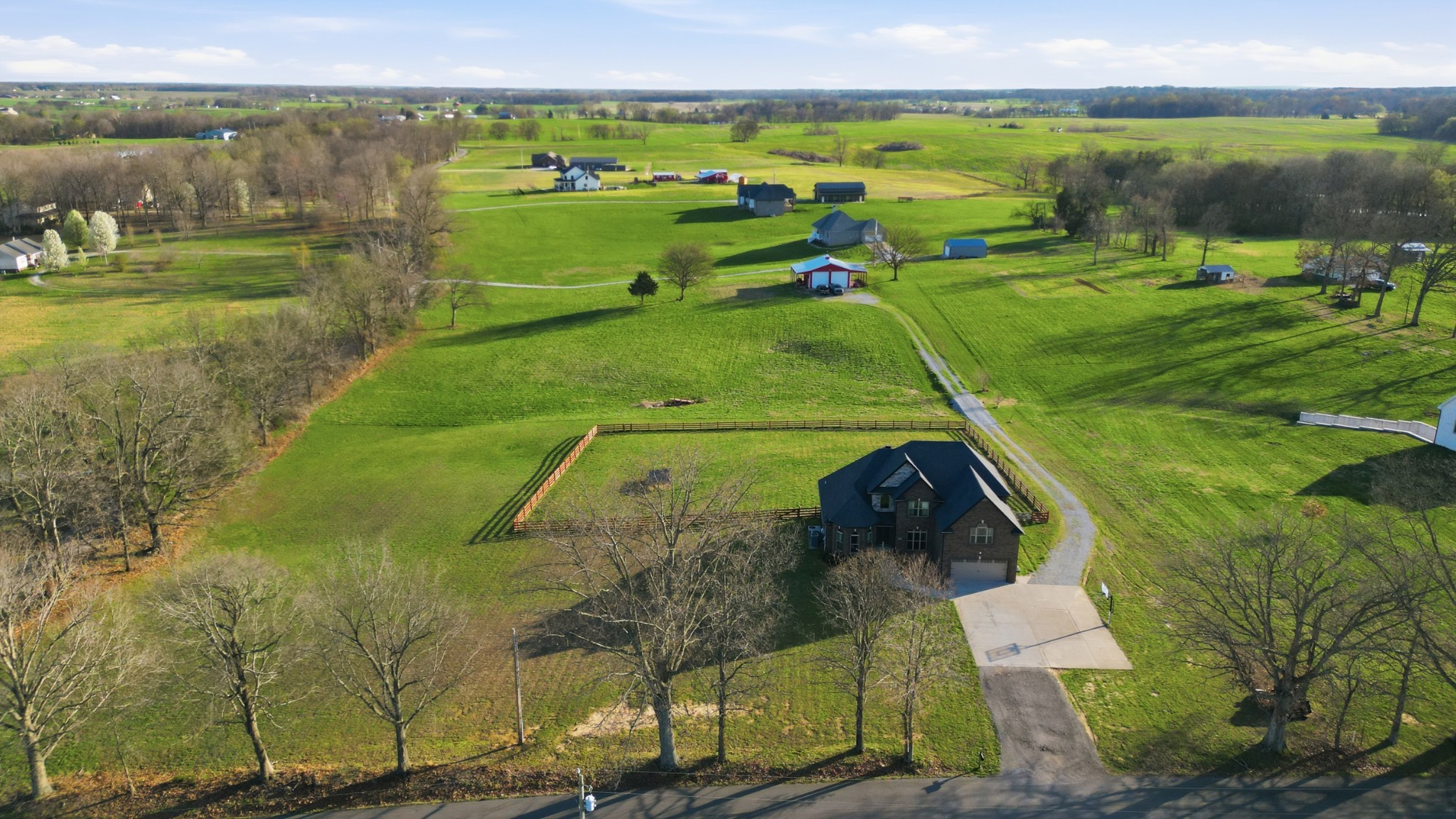2908 Gunn Road Springfield TN 37172
