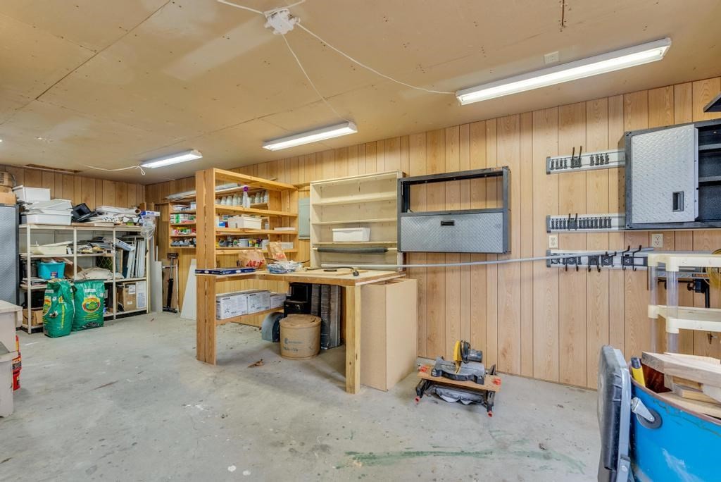 340 Briar Ave, W Jamestown TN 38556