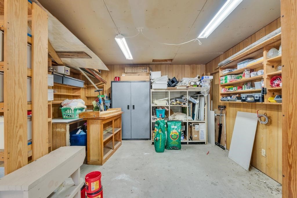 340 Briar Ave, W Jamestown TN 38556
