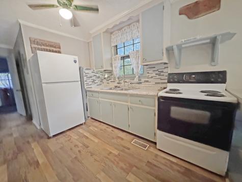 599 Hickman Shores Road Dover TN 37058