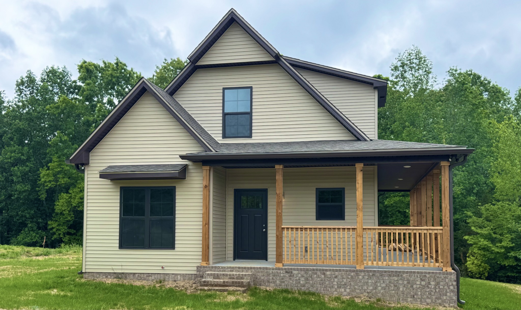 224 Redbird Lane Lafayette TN 37083