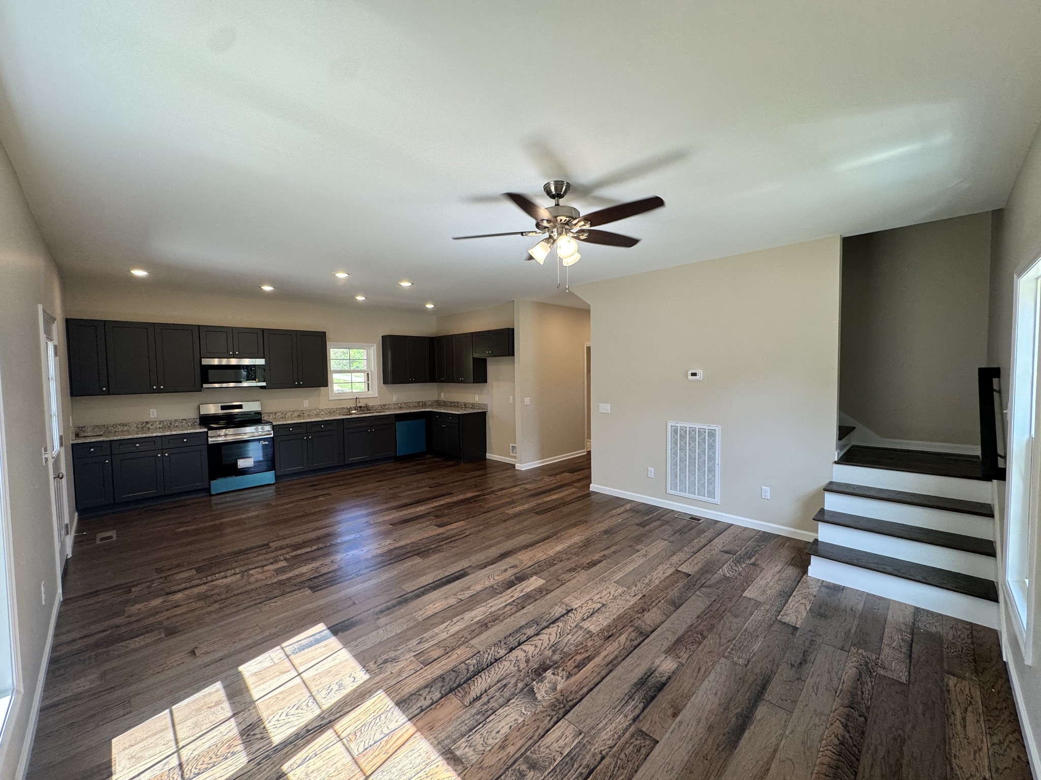 224 Redbird Lane Lafayette TN 37083