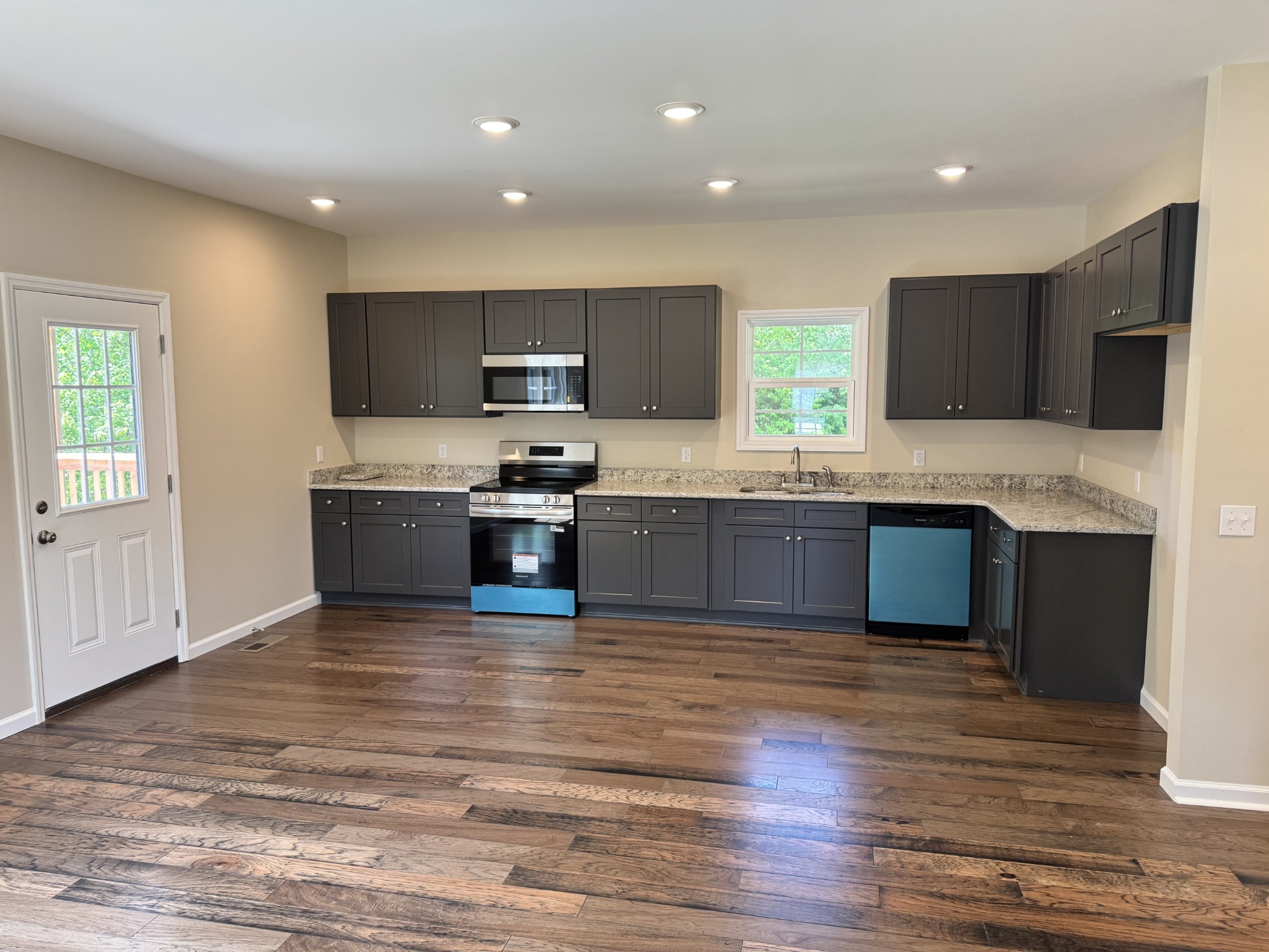 224 Redbird Lane Lafayette TN 37083