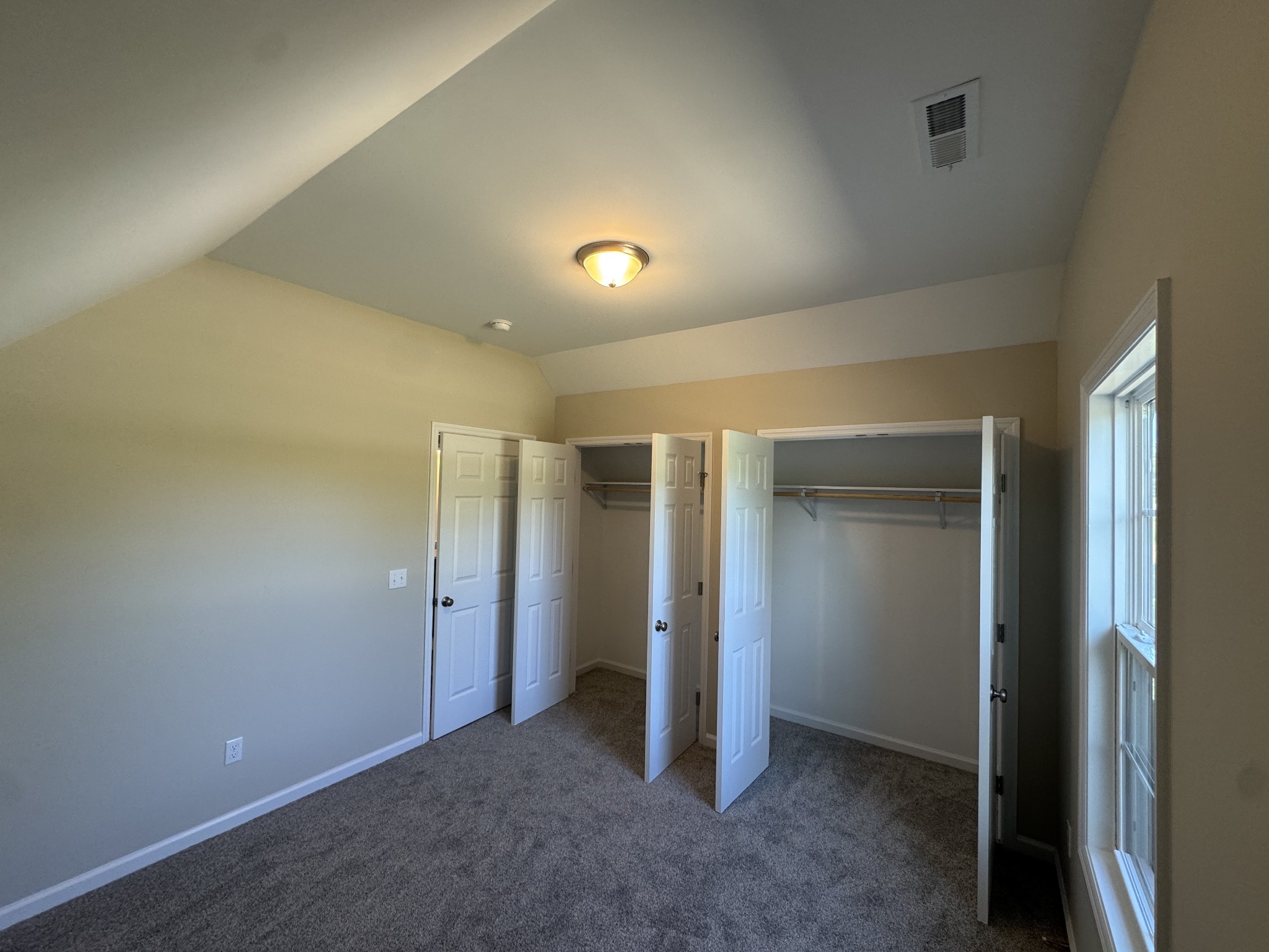 224 Redbird Lane Lafayette TN 37083