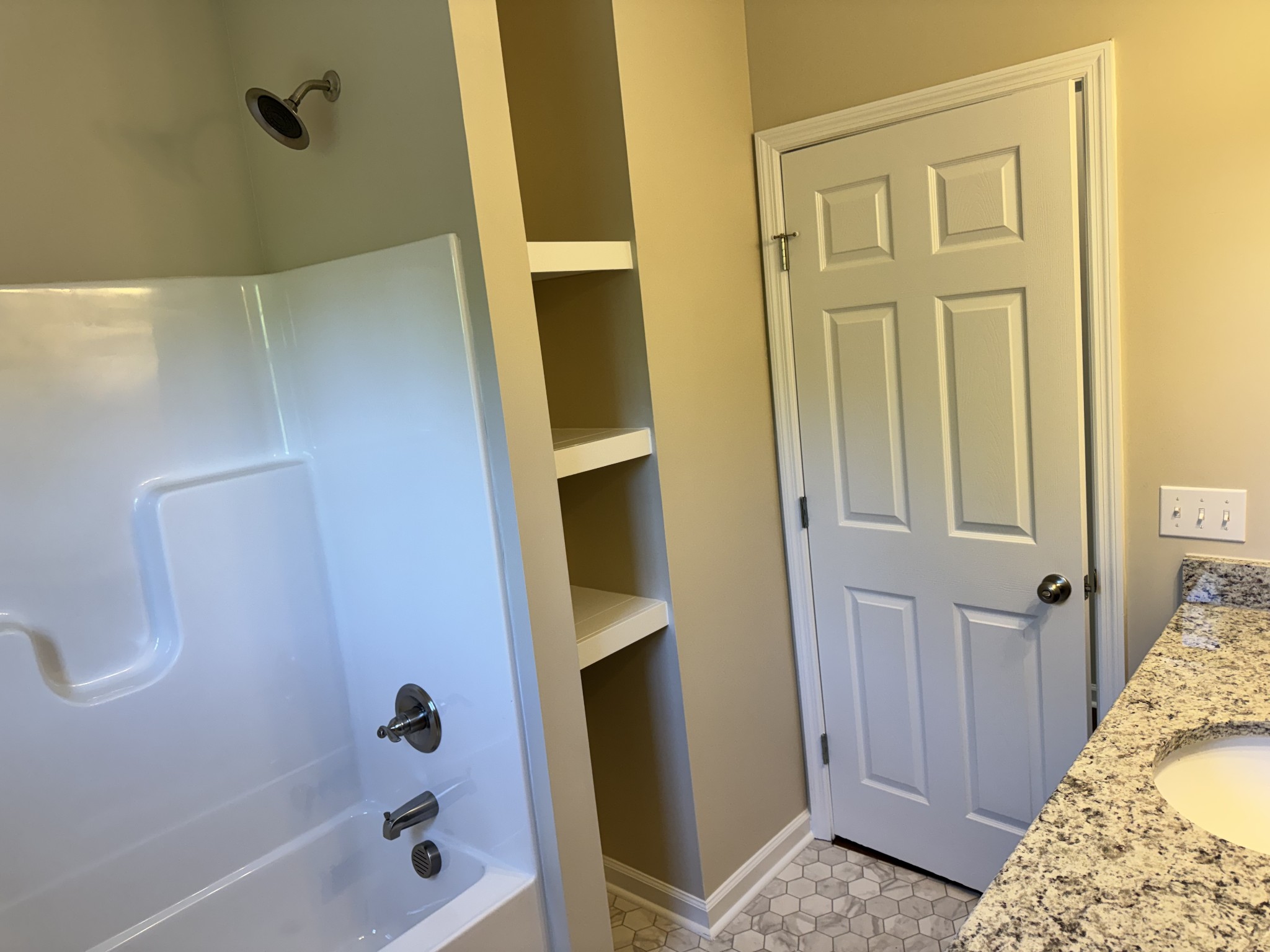 224 Redbird Lane Lafayette TN 37083
