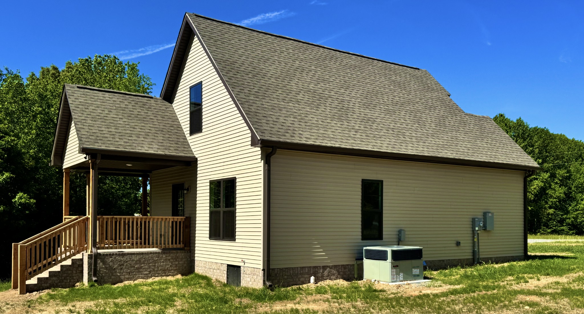 224 Redbird Lane Lafayette TN 37083