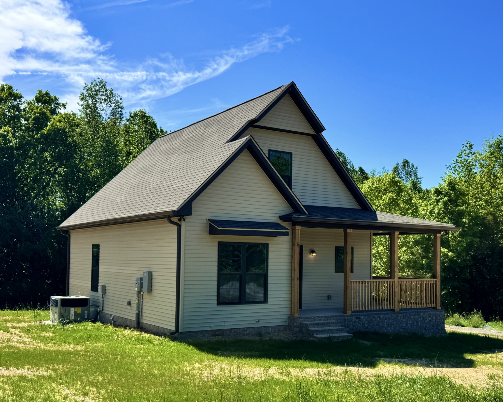 224 Redbird Lane Lafayette TN 37083