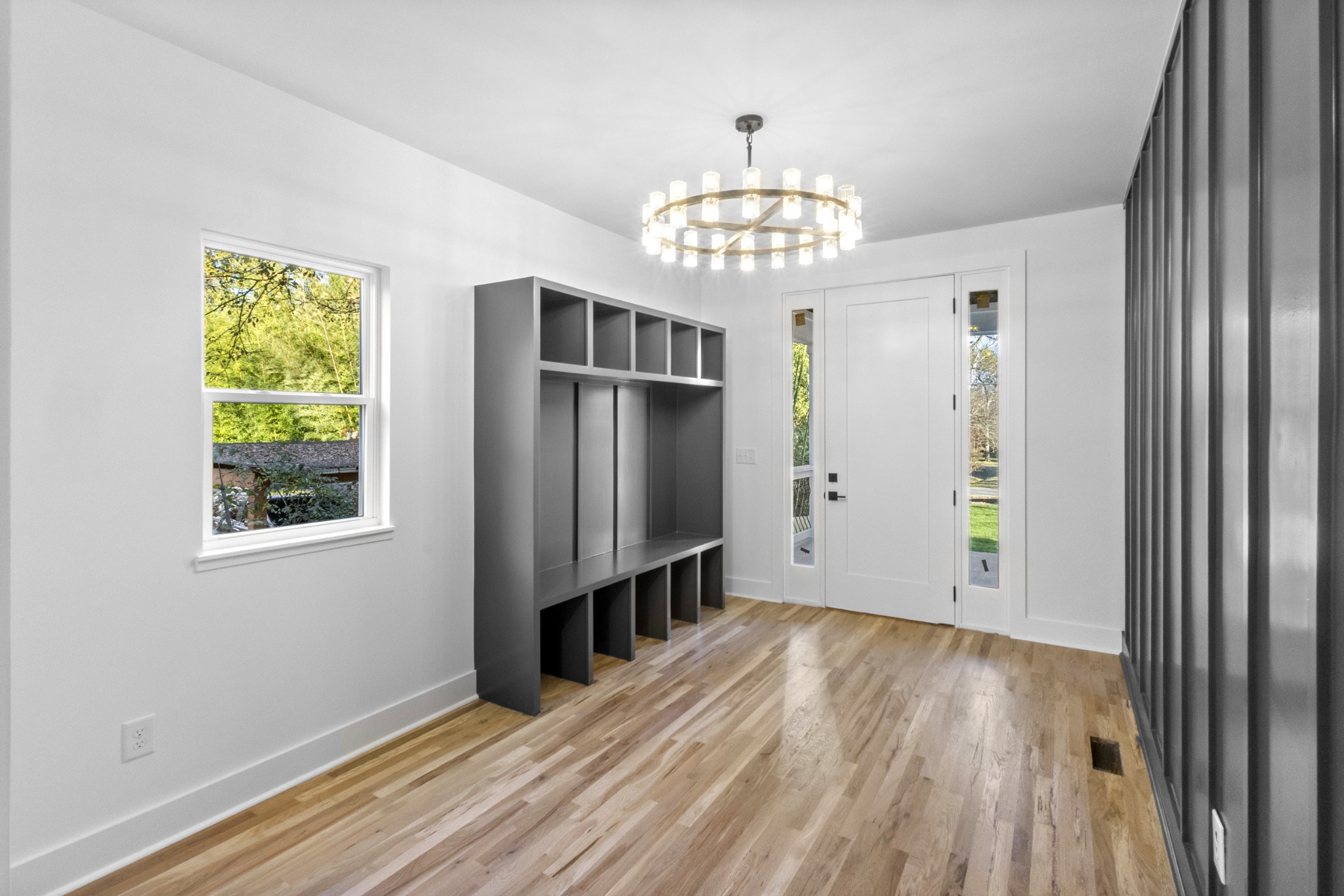 3826 Saunders Avenue Nashville TN 37216