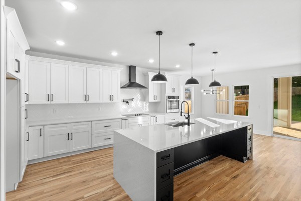 3826 Saunders Avenue Nashville TN 37216