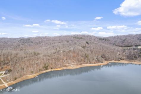 45 Walleye Point Sharps Chapel TN 37866