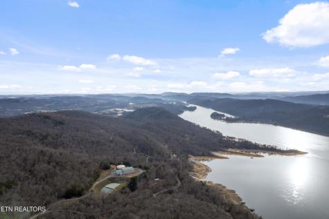 45 Walleye Point Sharps Chapel TN 37866