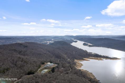 45 Walleye Point Sharps Chapel TN 37866