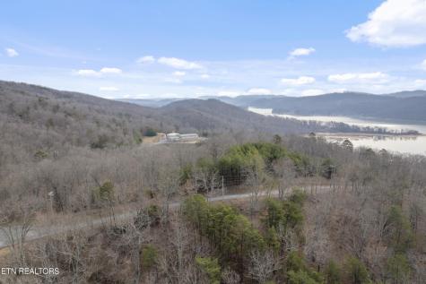45 Walleye Point Sharps Chapel TN 37866
