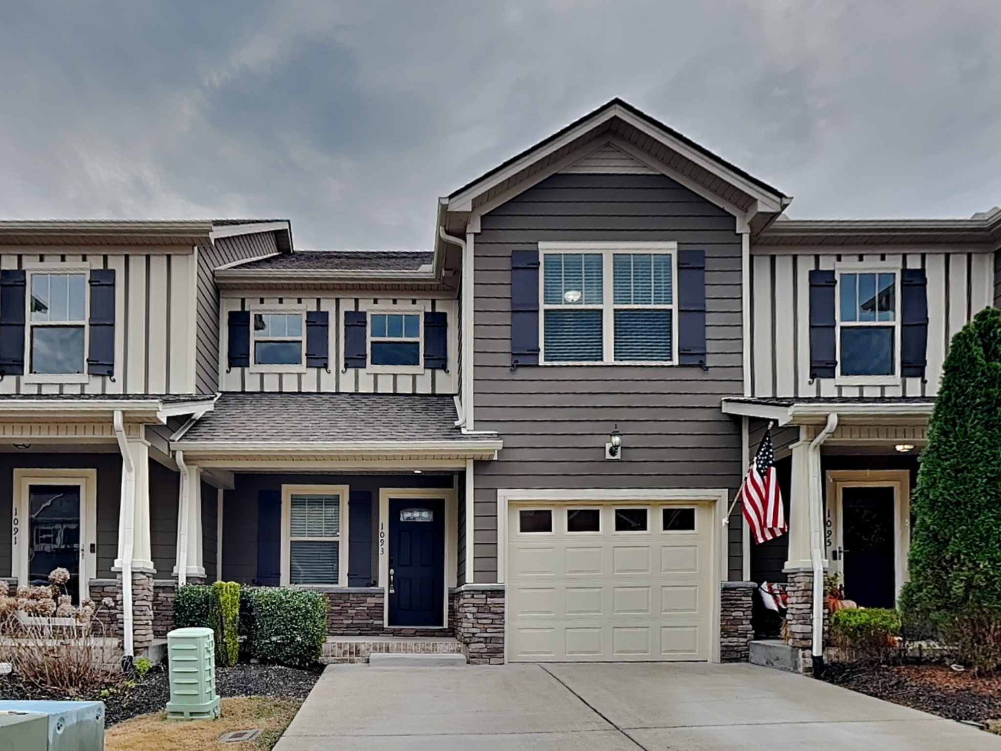 1093 Neeleys Bend Spring Hill TN 37174