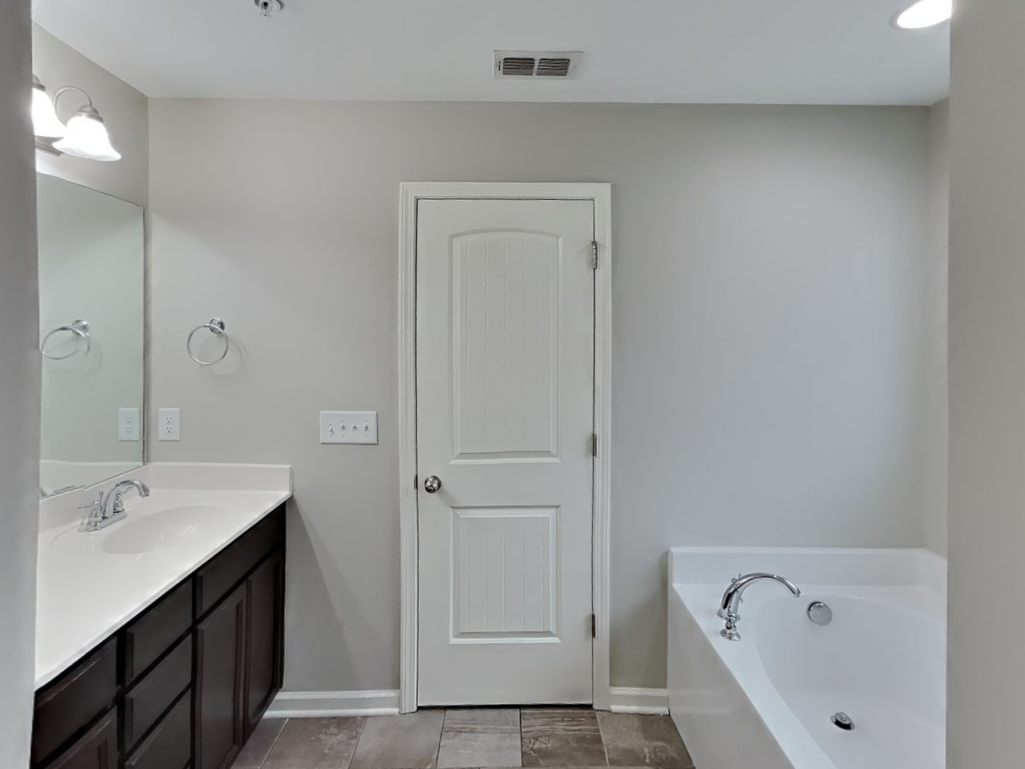 1093 Neeleys Bend Spring Hill TN 37174