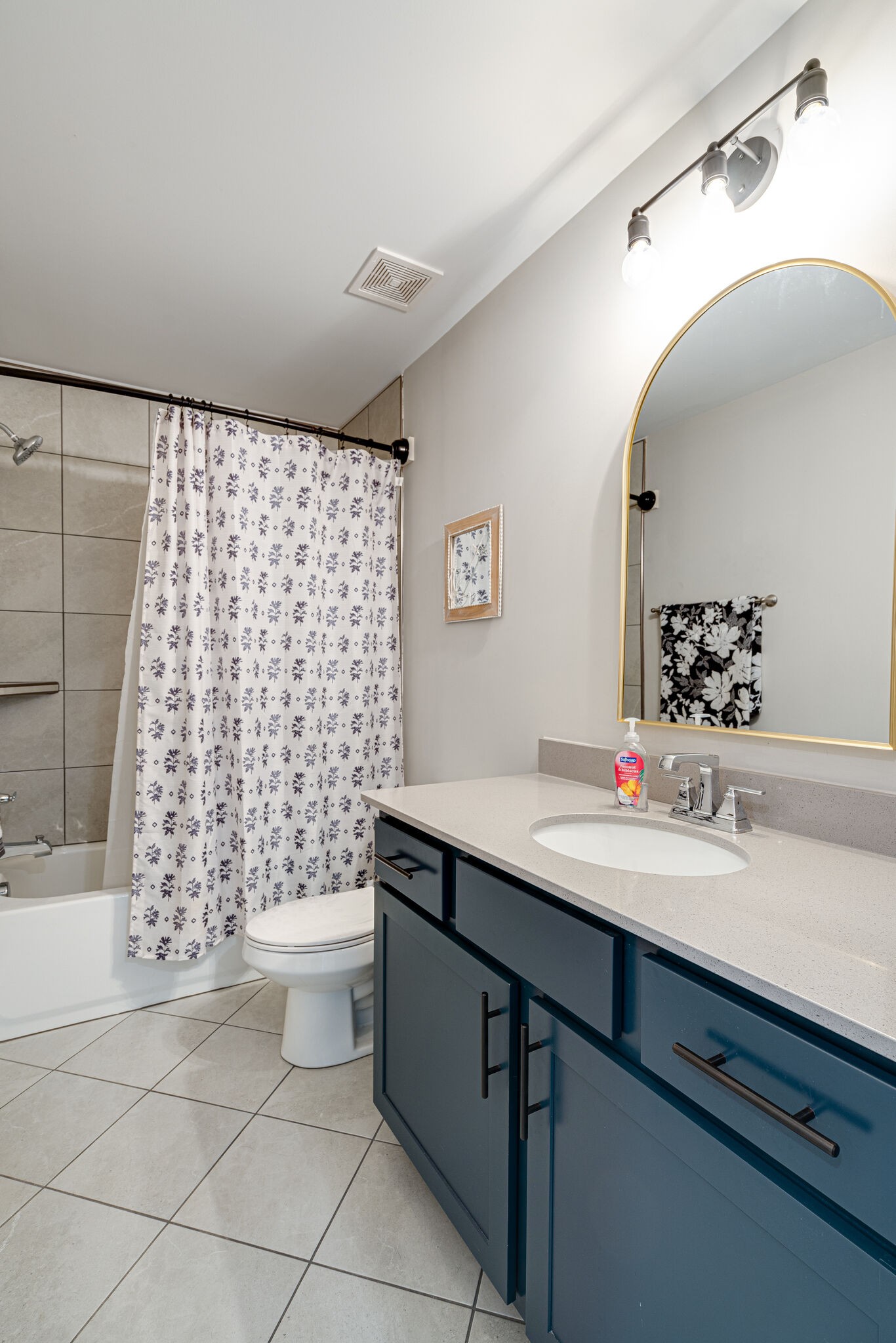 1103 Clarendon Avenue Murfreesboro TN 37128
