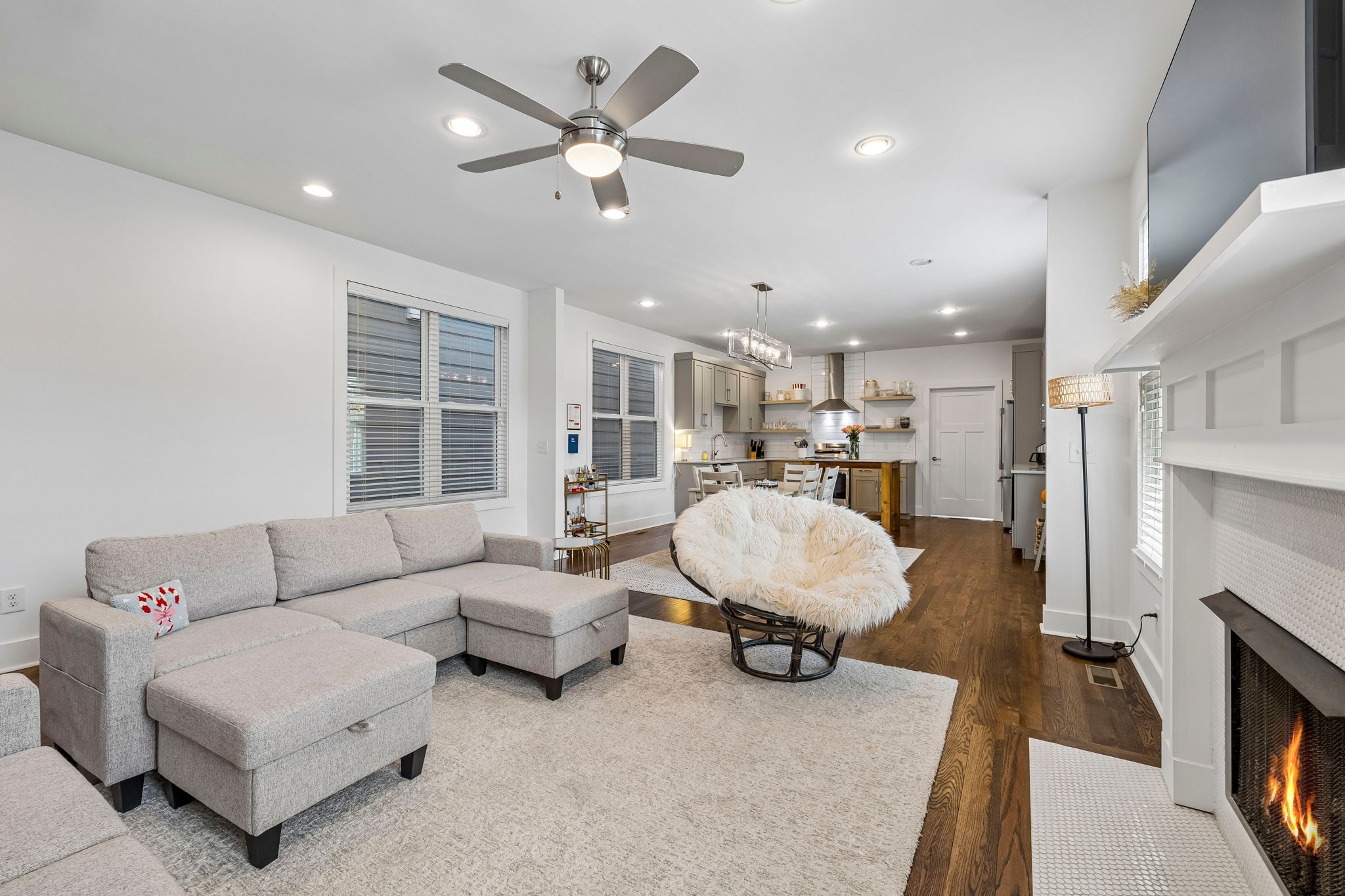 2022B 10th Ave, S Nashville TN 37204
