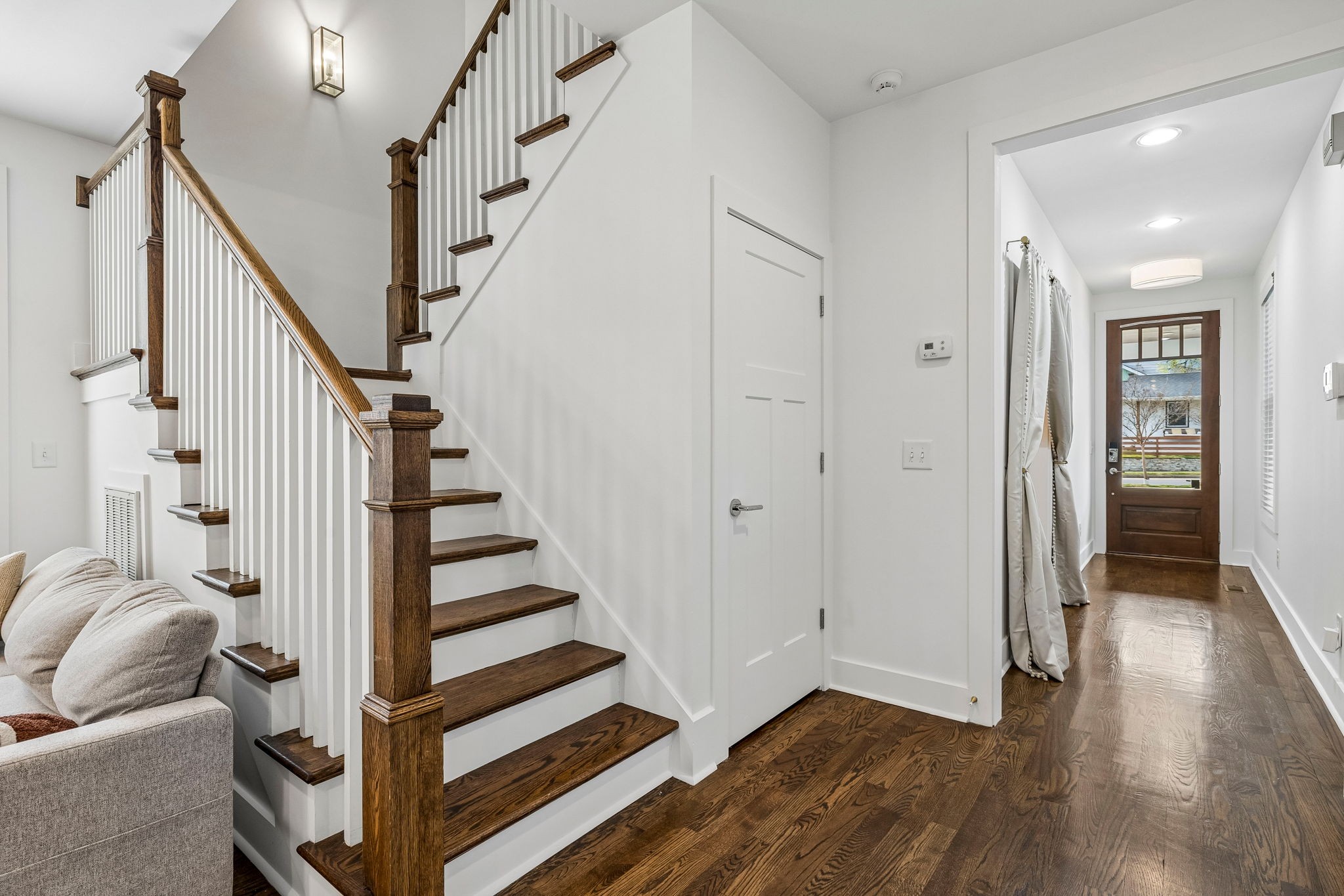 2022B 10th Ave, S Nashville TN 37204