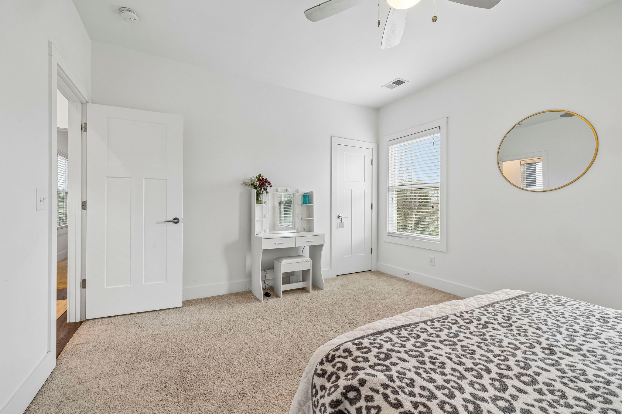2022B 10th Ave, S Nashville TN 37204
