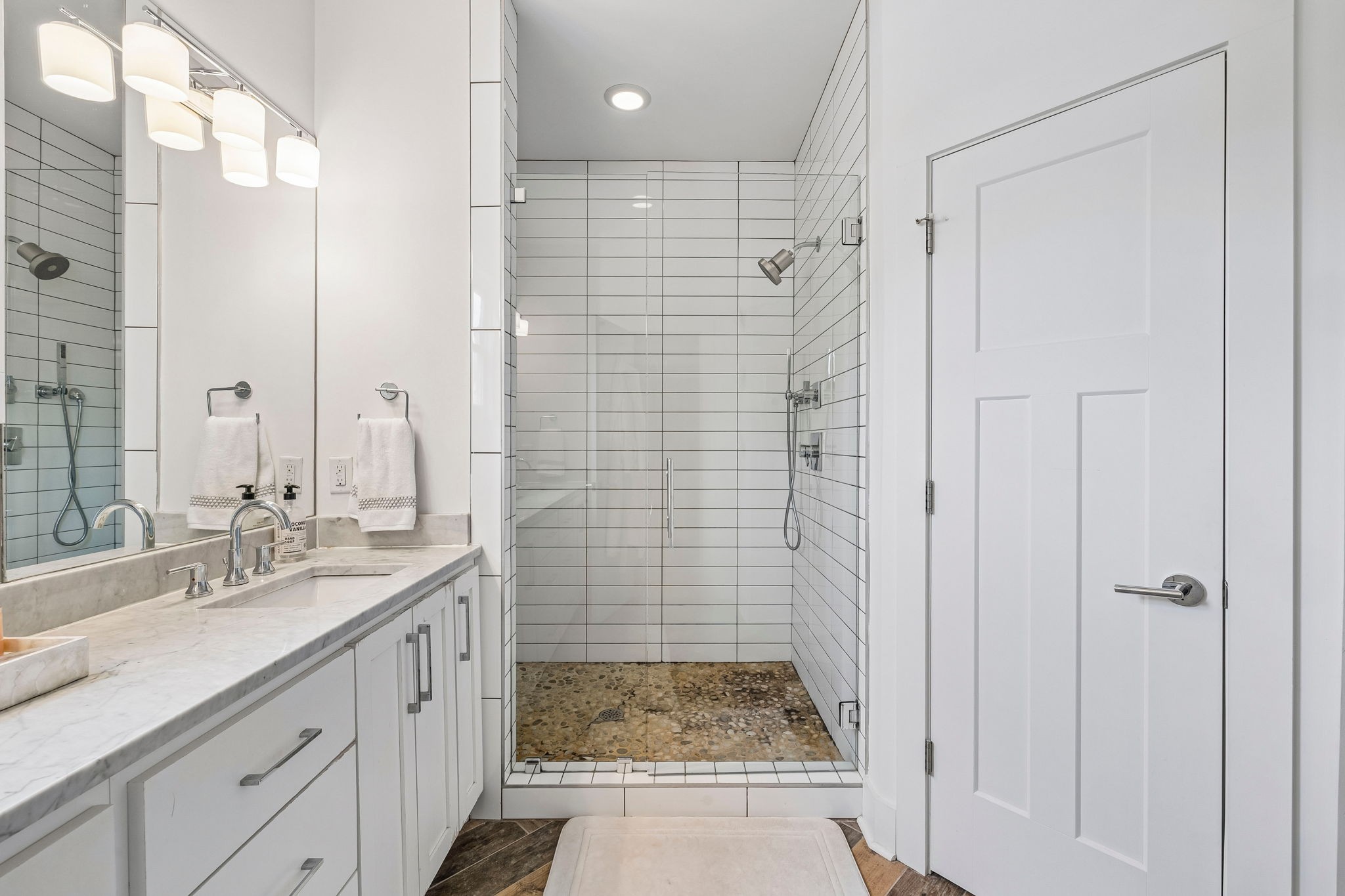 2022B 10th Ave, S Nashville TN 37204