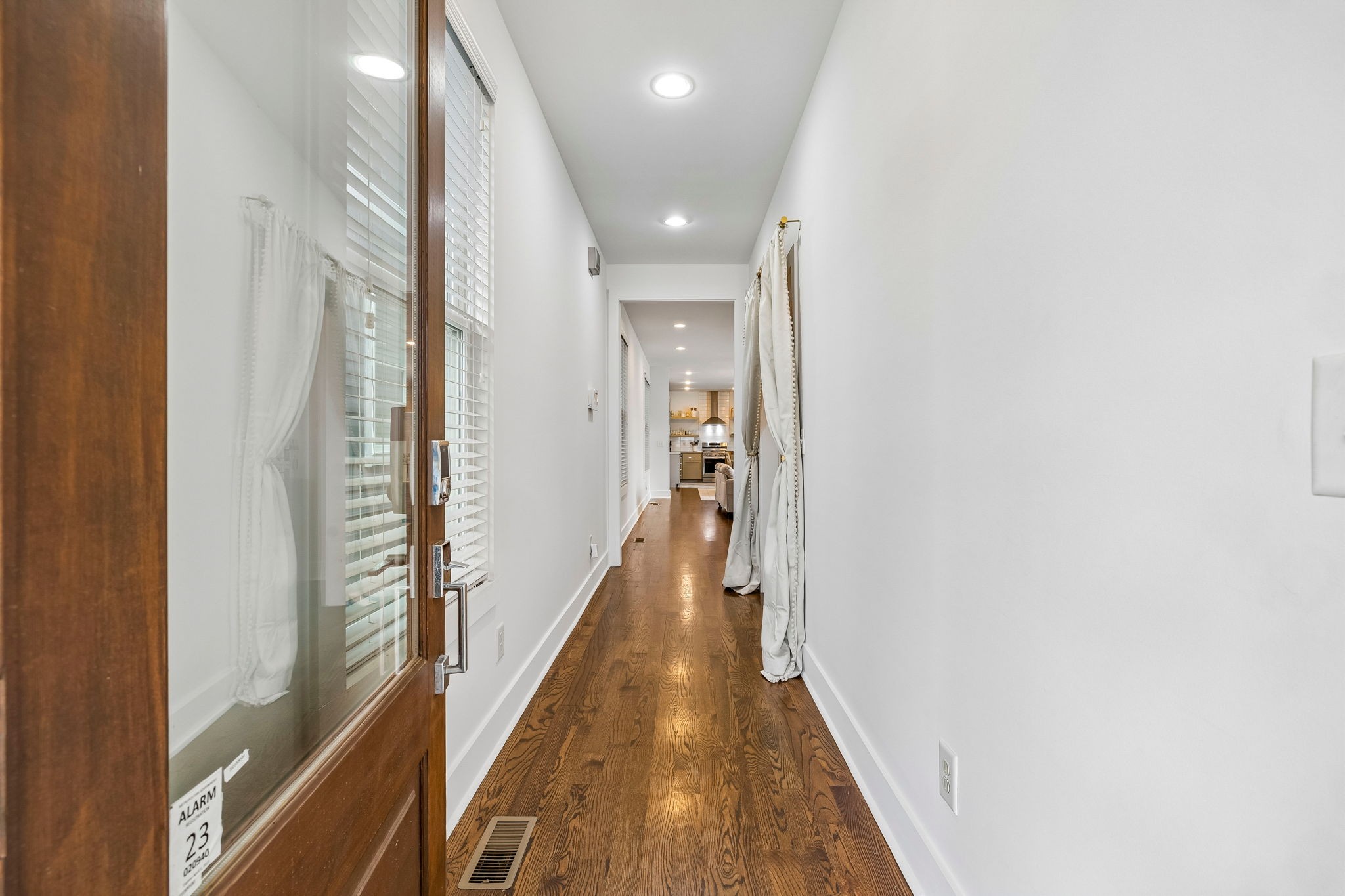 2022B 10th Ave, S Nashville TN 37204