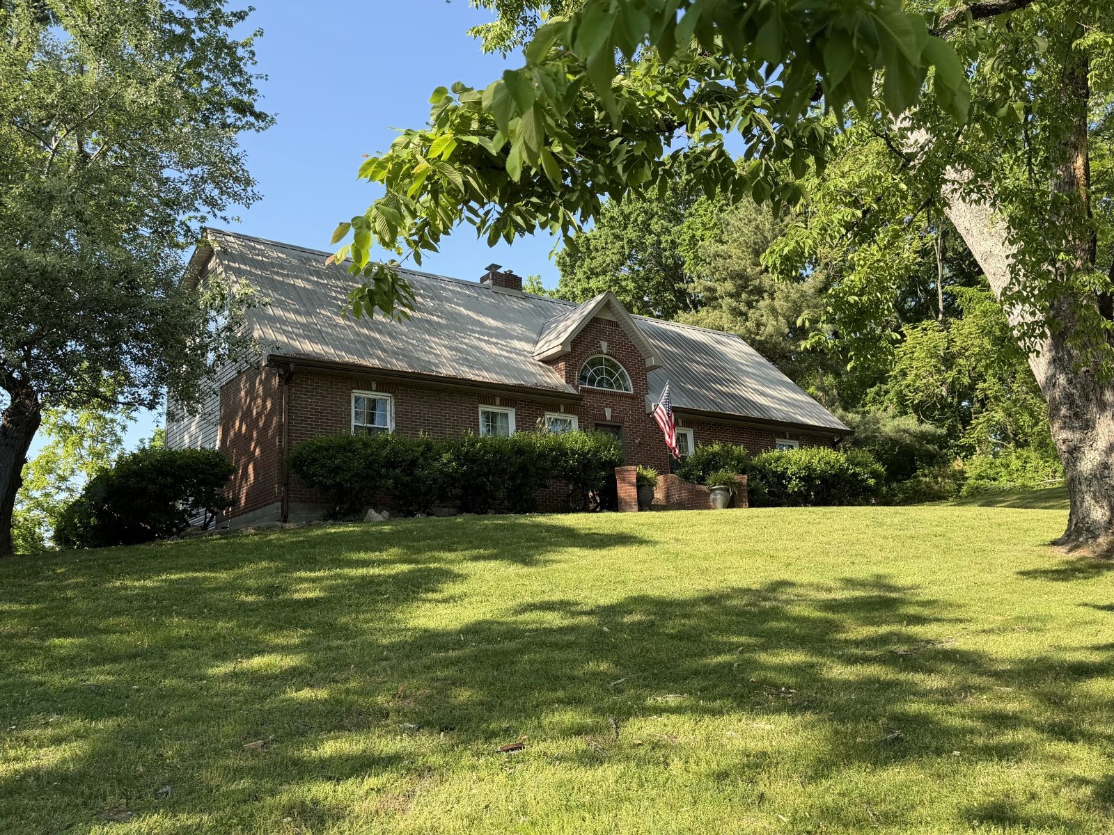9675 Clovercroft Road Nolensville TN 37135