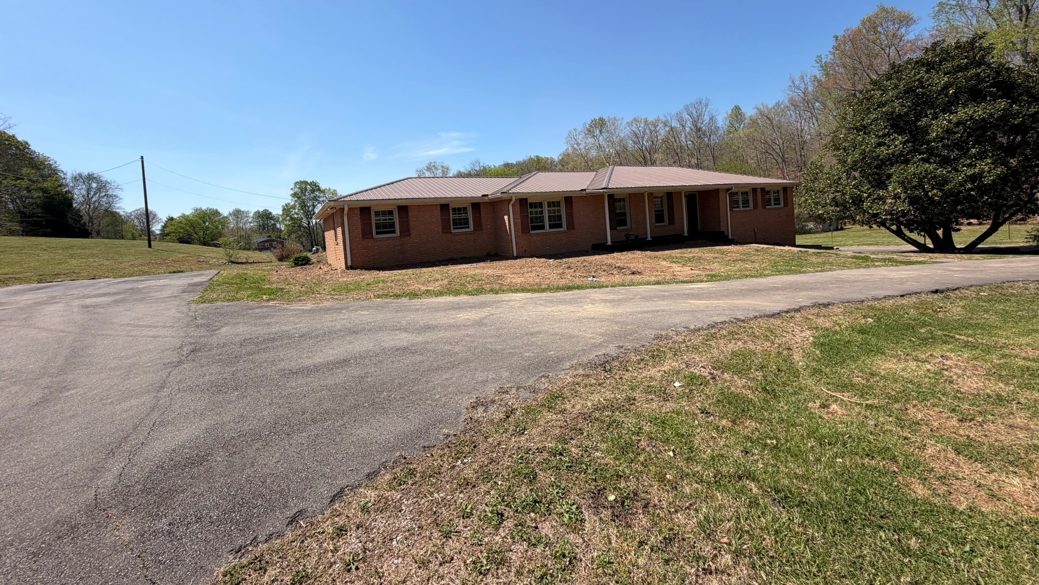 120 Brentwood Drive Dickson TN 37055