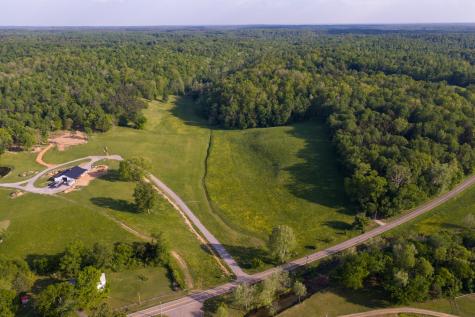 1 Pinewood Road Nunnelly TN 37137