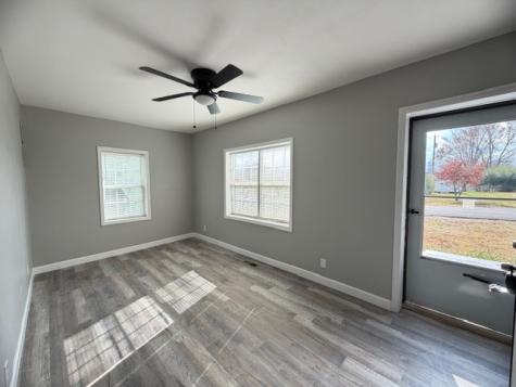 302 Poplar Street, N Cowan TN 37318