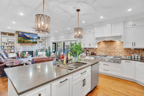 25 Holt Lane Tullahoma TN 37388