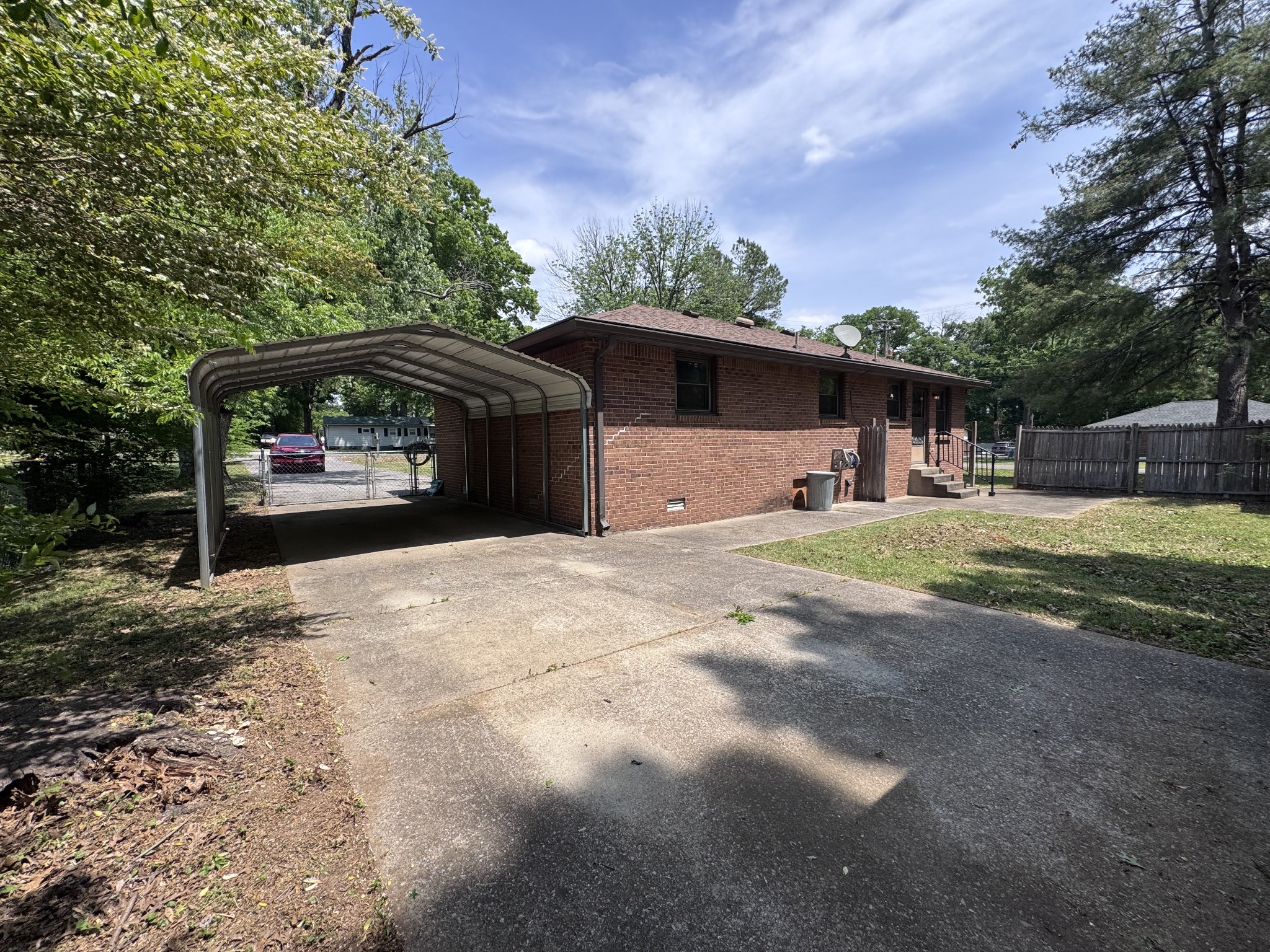 1522 Pearcy Street La Vergne TN 37086