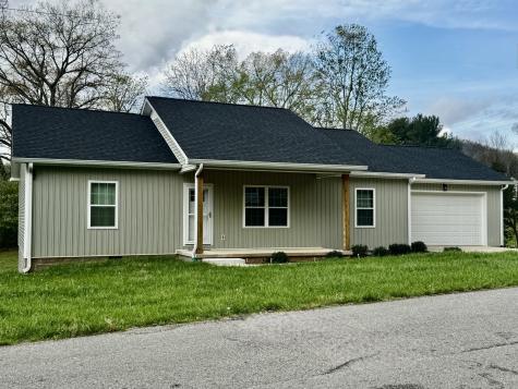 1366 Hidden Valley Road Livingston TN 38570