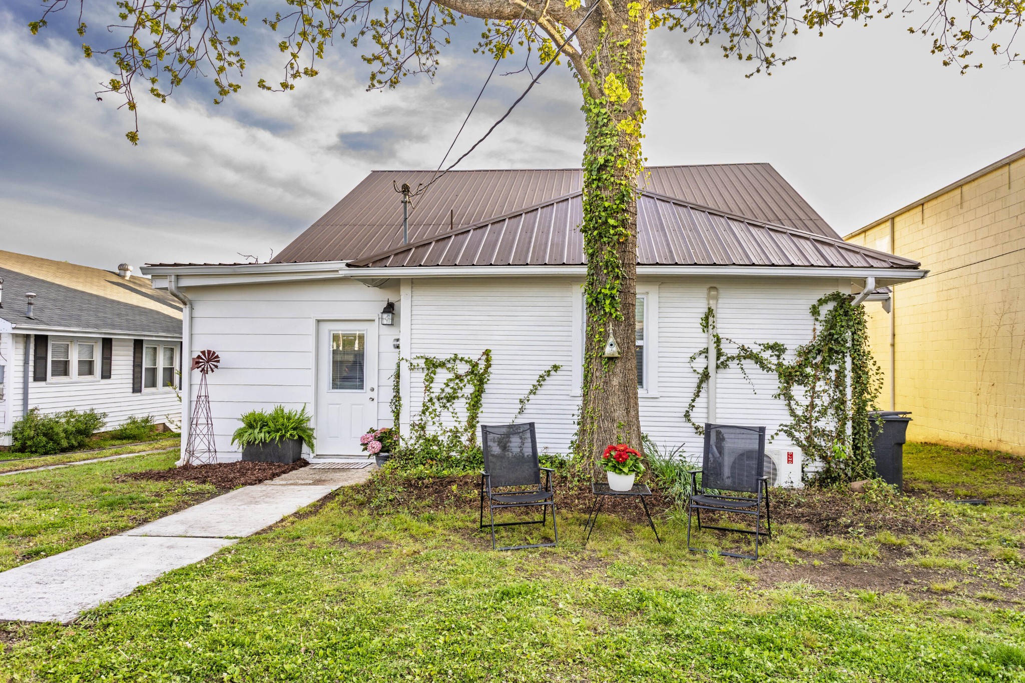 280 Main Street Dayton TN 37321