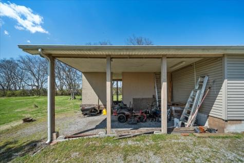 212 Harsh Lane Castalian Springs TN 37031