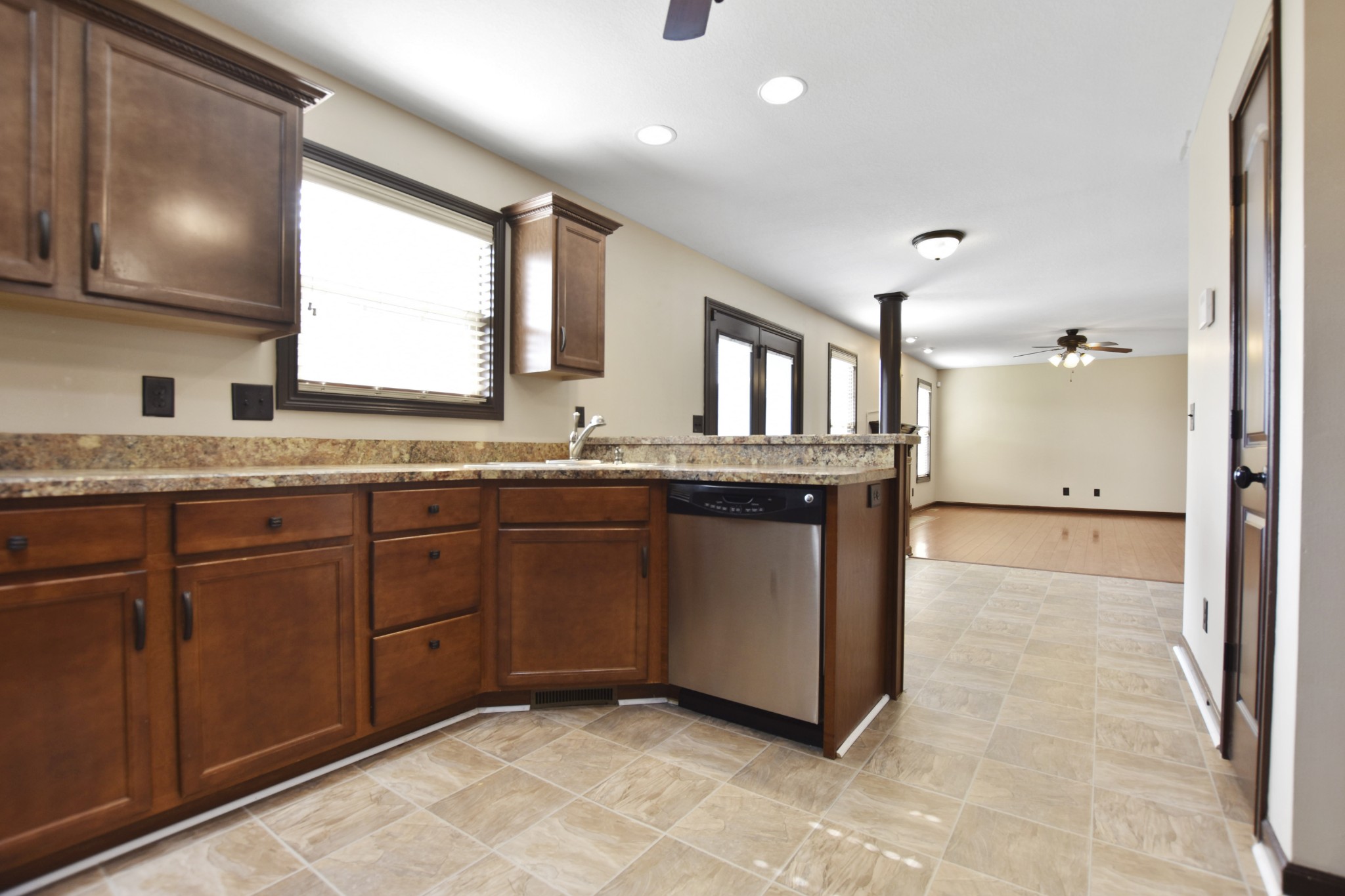 1240 Chinook Circle Clarksville TN 37042