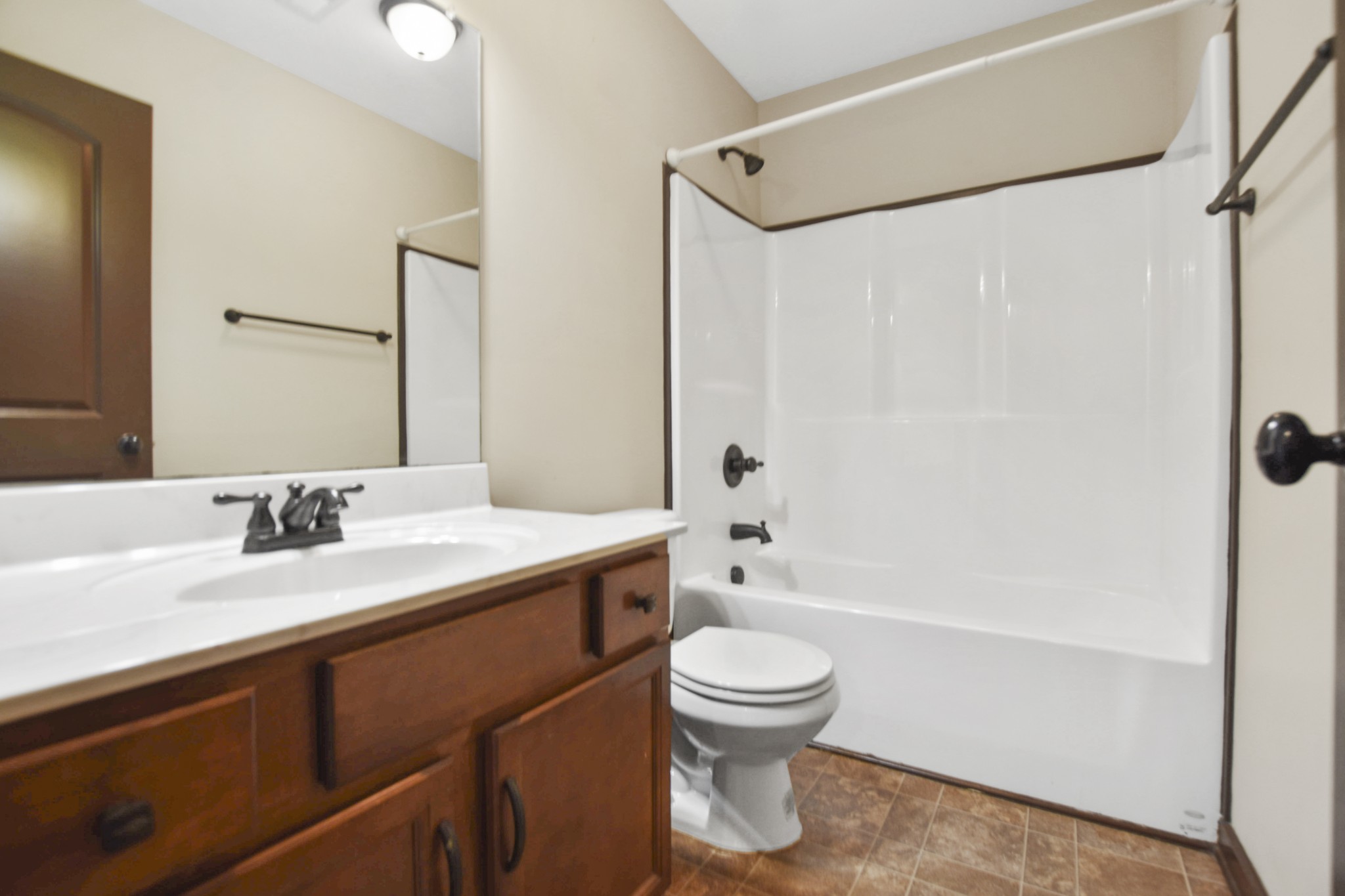 1240 Chinook Circle Clarksville TN 37042