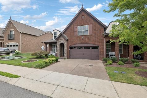 125 Village Circle Lebanon TN 37087