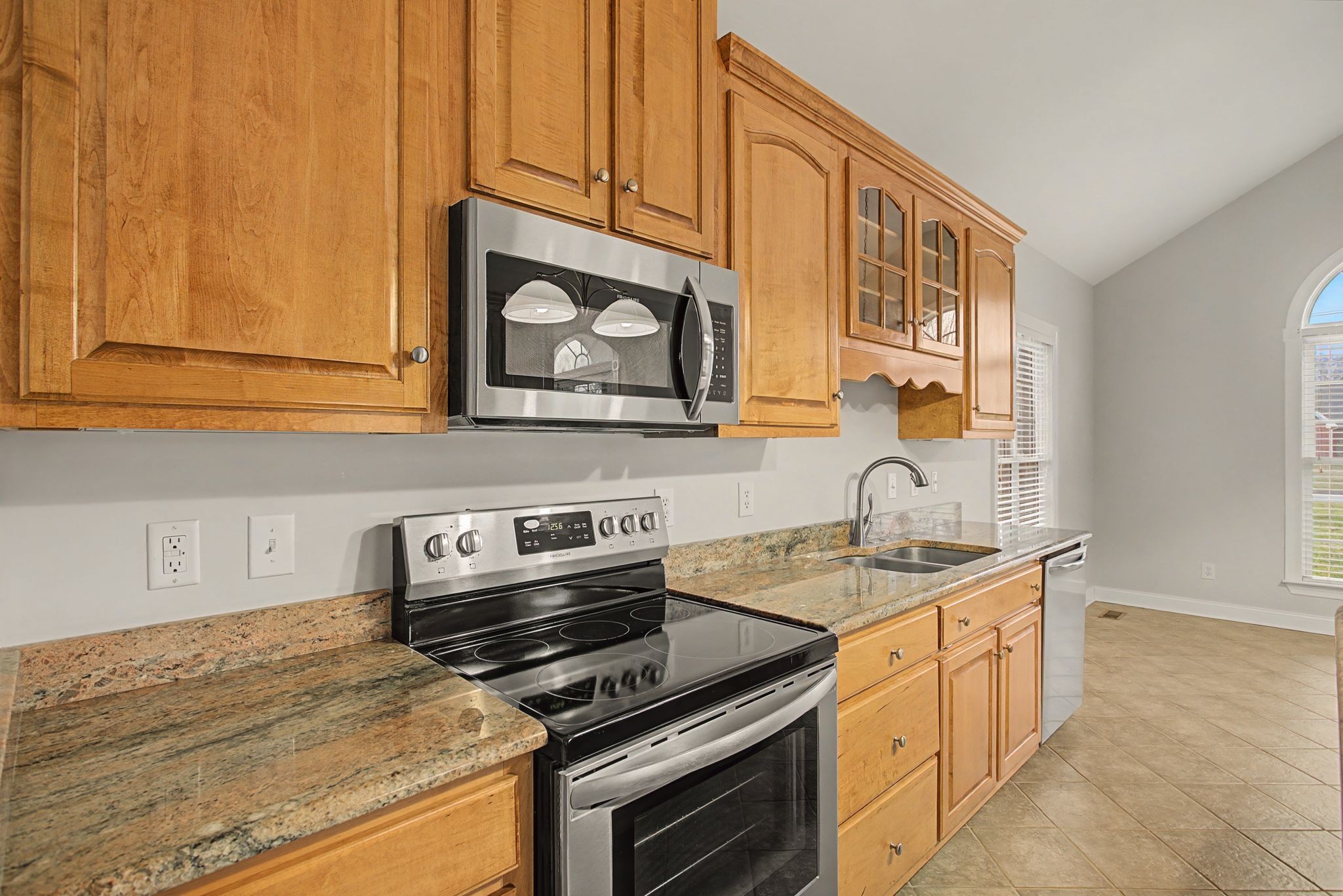 6913 Zion Crossing Court Columbia TN 38401