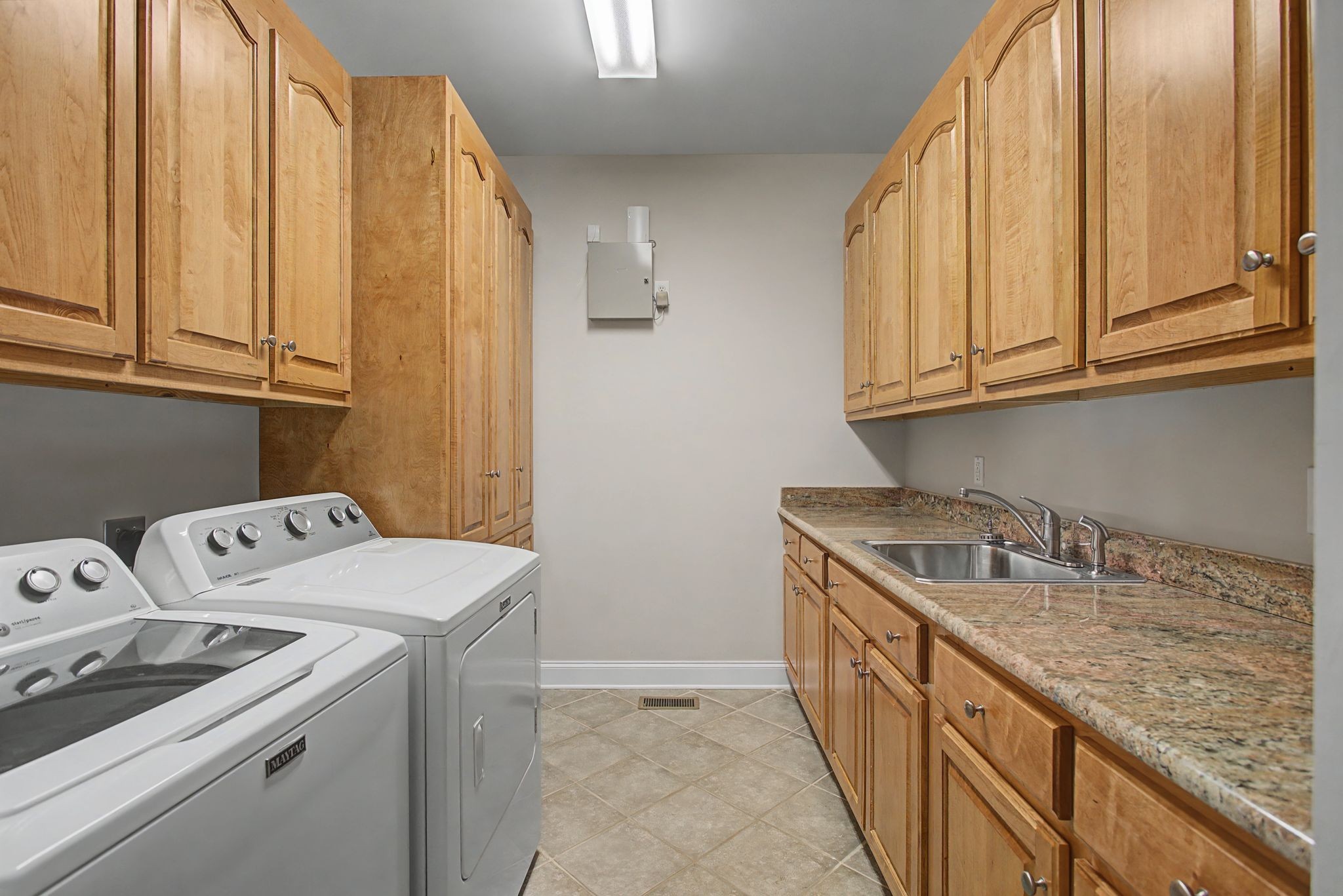 6913 Zion Crossing Court Columbia TN 38401