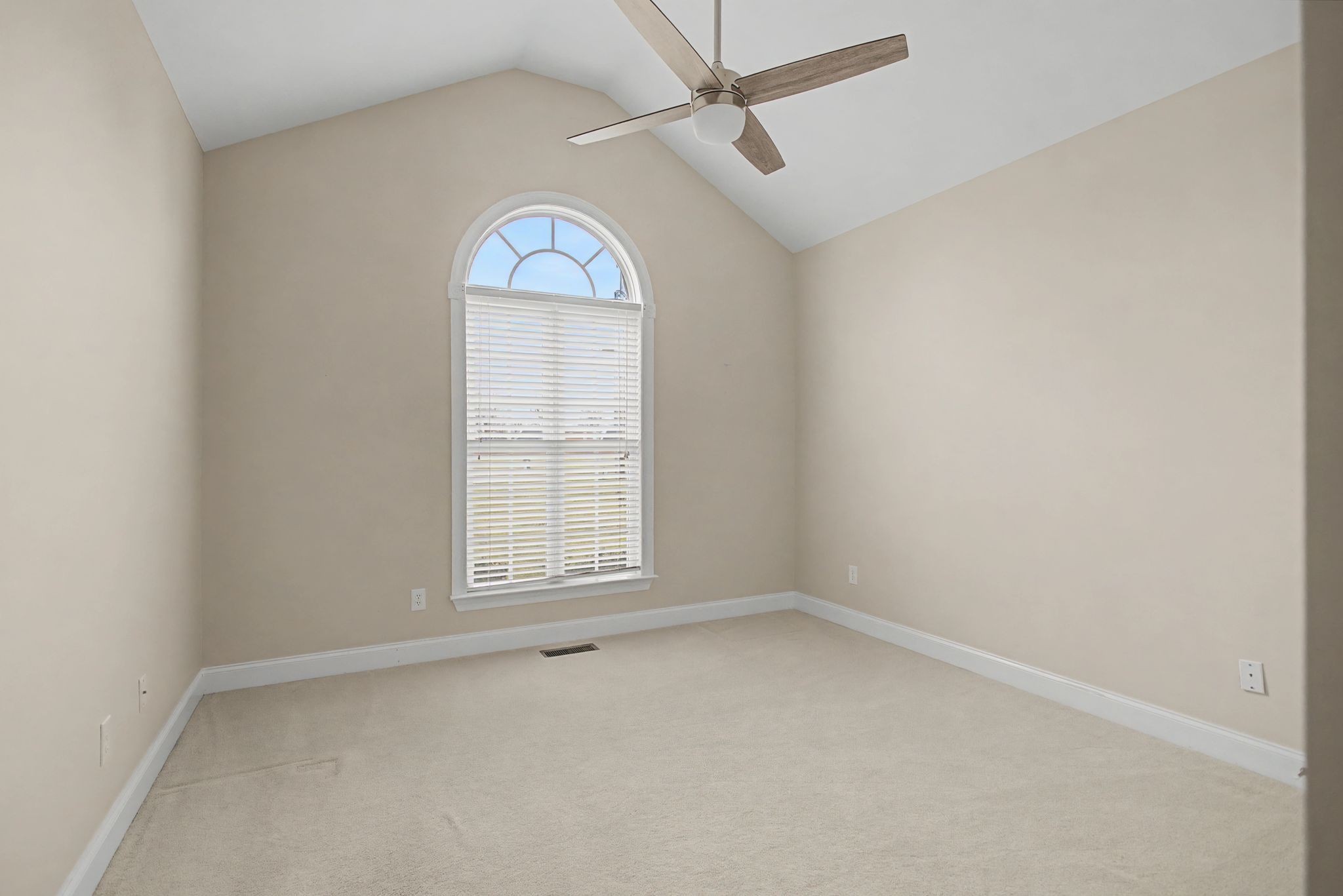 6913 Zion Crossing Court Columbia TN 38401