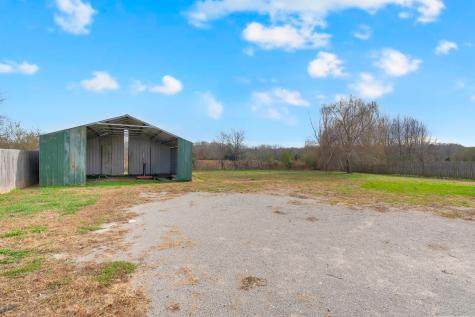 889 Six Mile Board Road Belvidere TN 37306