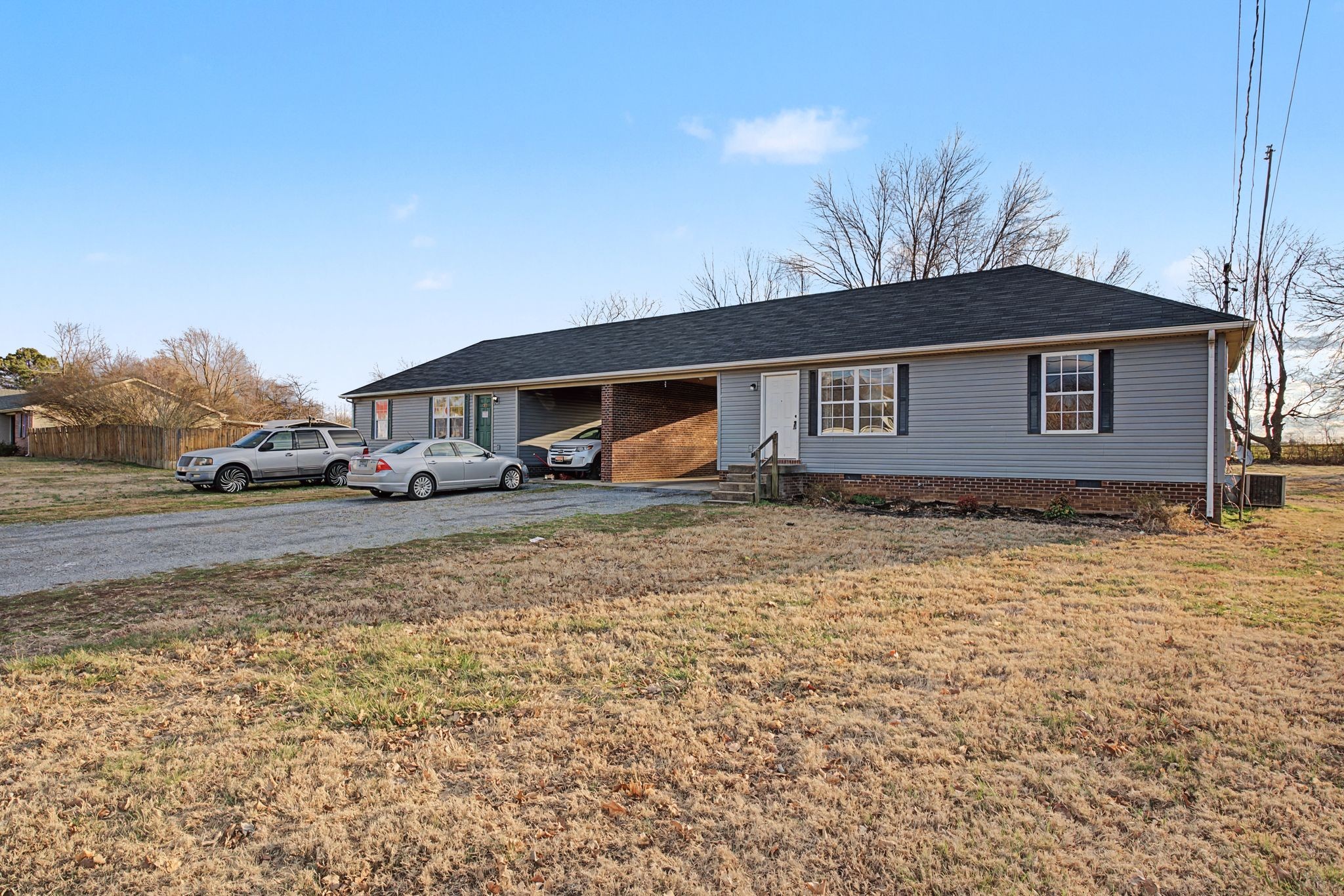 1115 W Church Street Orlinda TN 37141