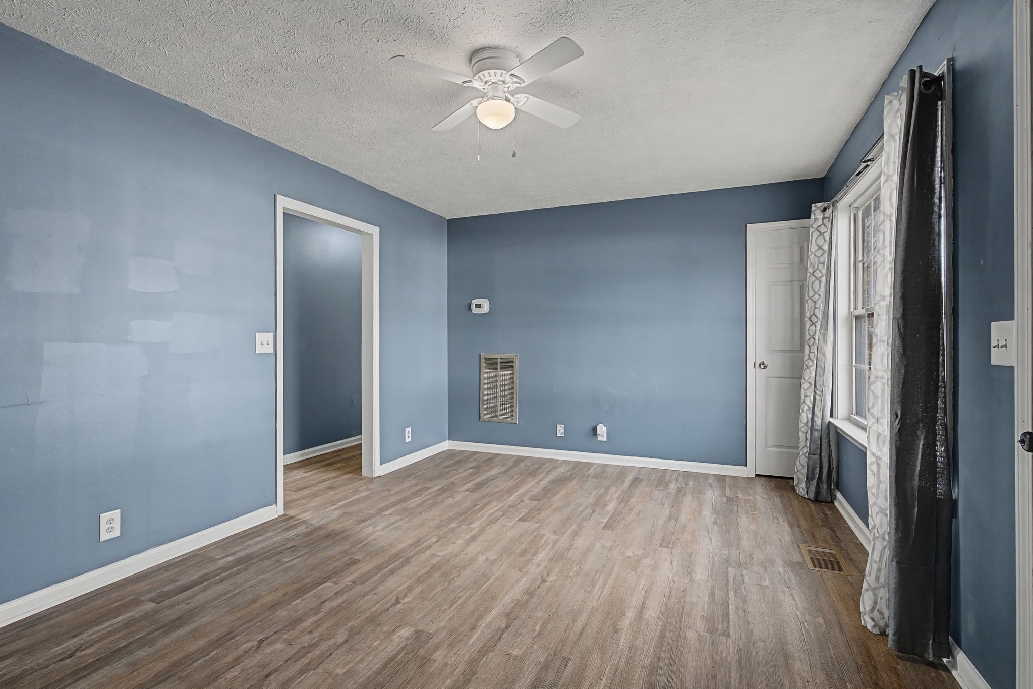1115 W Church Street Orlinda TN 37141