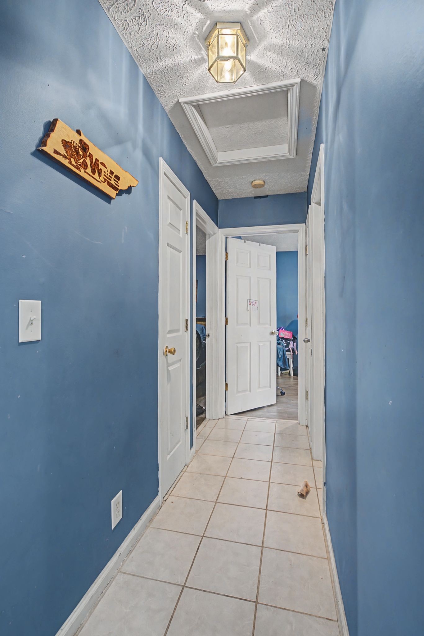 1115 W Church Street Orlinda TN 37141