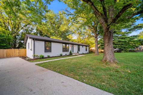 1951 Russell Court Murfreesboro TN 37130
