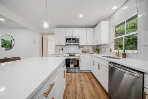 1951 Russell Court Murfreesboro TN 37130