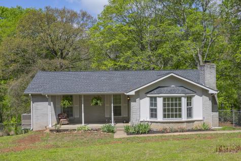 1322 Garrettsburg Road Clarksville TN 37042