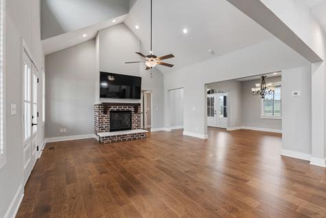 1407 Barrett Drive Mount Juliet TN 37122