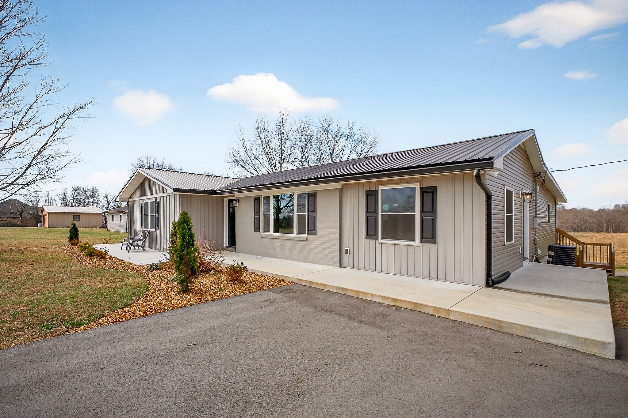 1277 Bluff Springs Road Mcminnville TN 37110